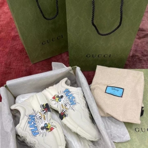 古驰Gucci2022年新款老爹鞋高端品质货源，古驰经典款