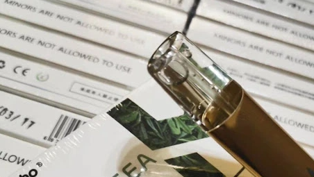 --悦刻溪云是几代的烟弹？悦刻透明烟弹是正品吗