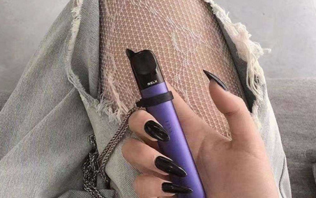 --悦刻幻影和轻风有何区别？悦刻一溪云烟弹口味