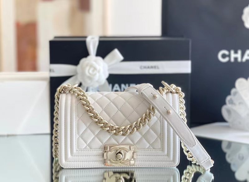 Chanel Le Boy高仿香奈儿包包，奢侈品包包货源