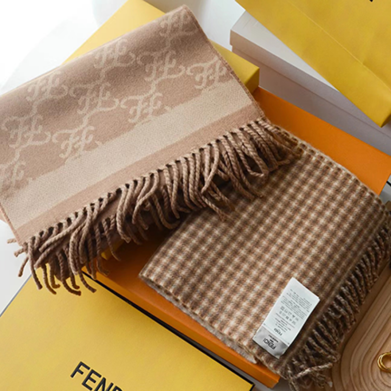 --Fendi新款围巾温柔洋气双面设计，代购级奢侈品围巾