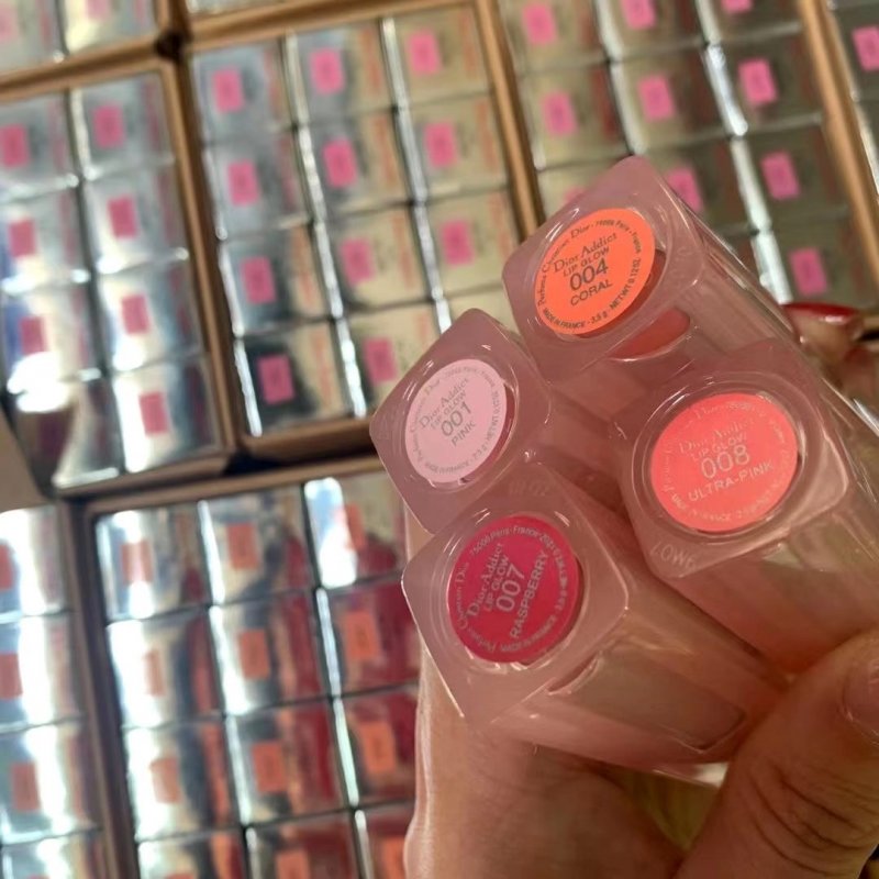--多年美妆经验告诉你高仿和正品化妆品护肤品的区别